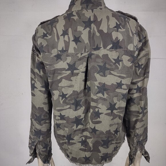Rails green Hendrick Star Camo button front shirt jacket shacket top ladies XS - Picture 6 of 9